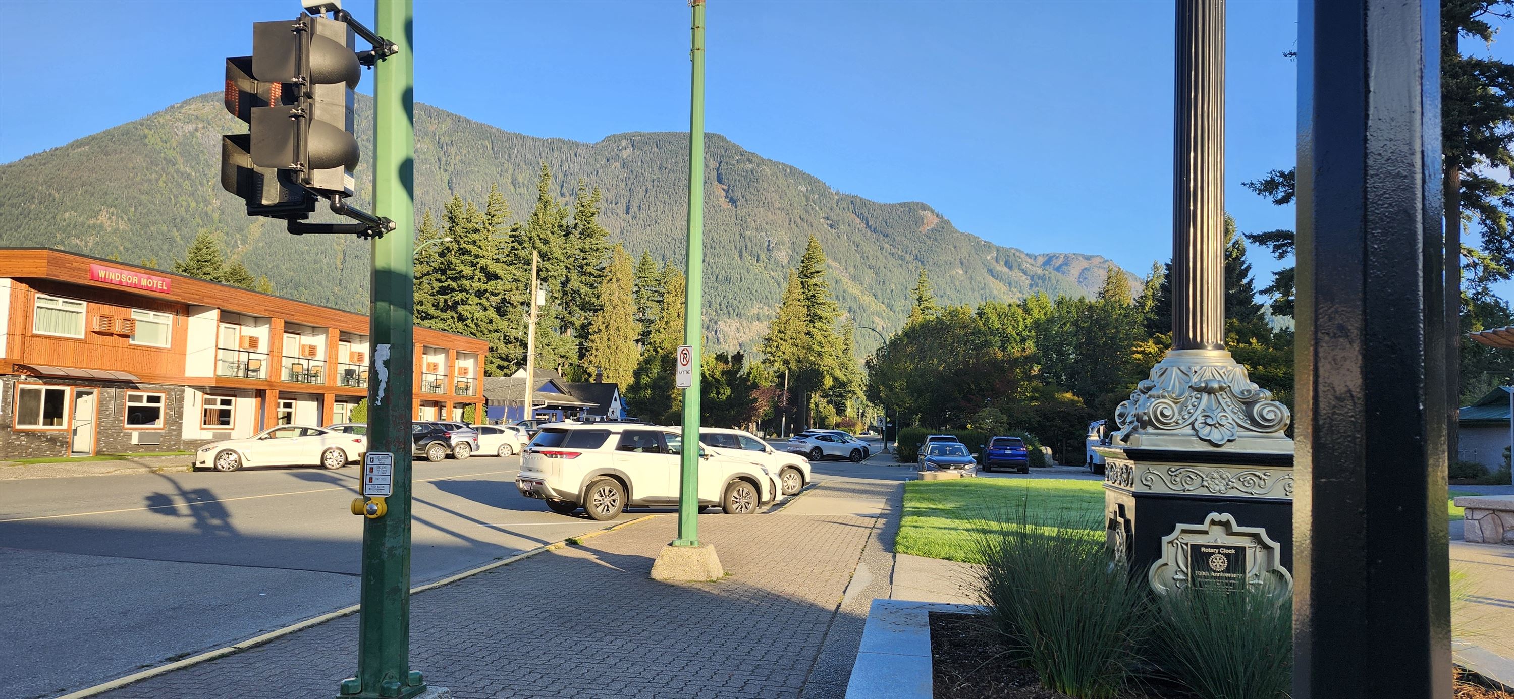8069616.jpg